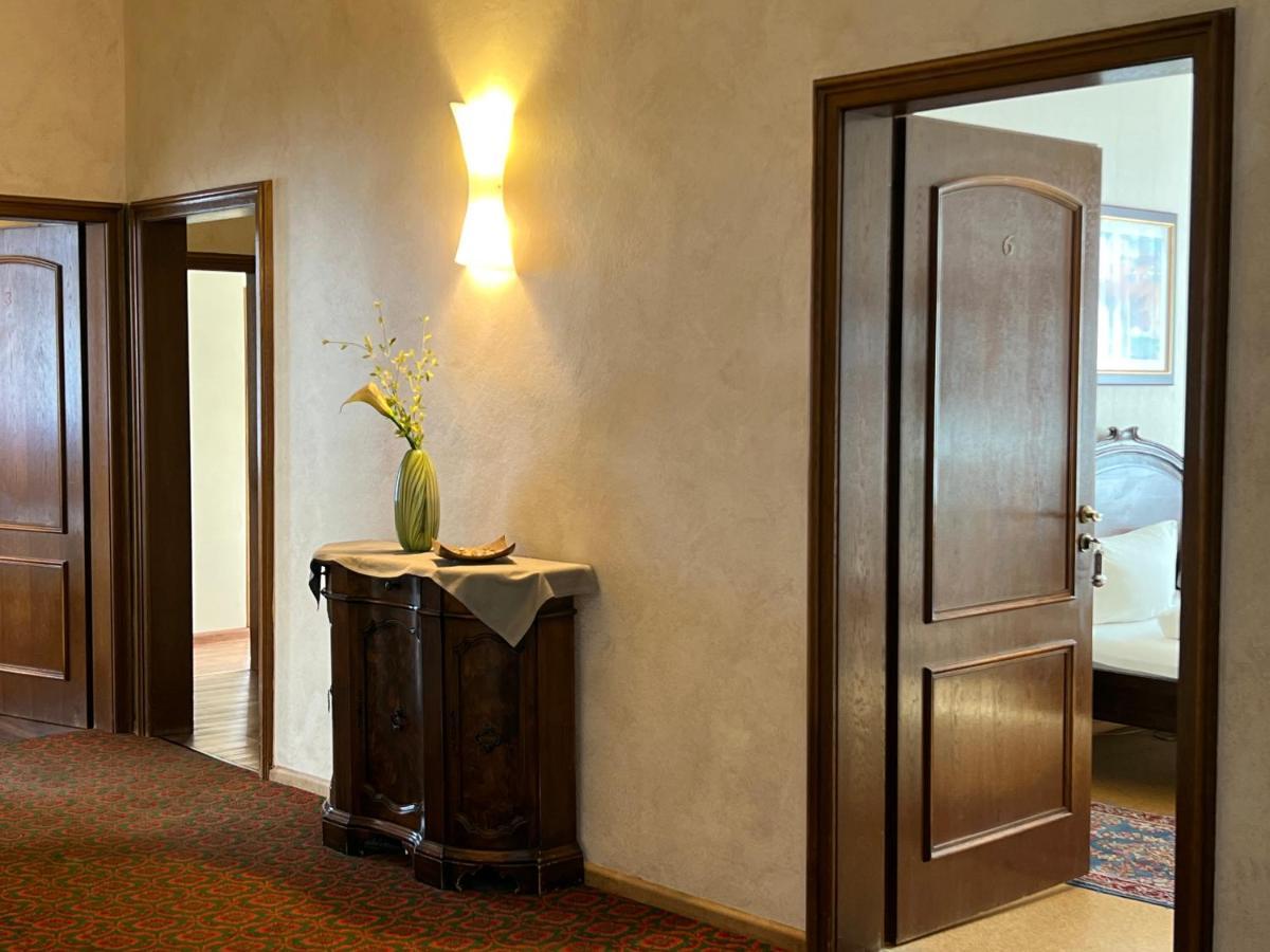 Hotel Kuehler Krug Fribourg im Breisgau Extérieur photo
